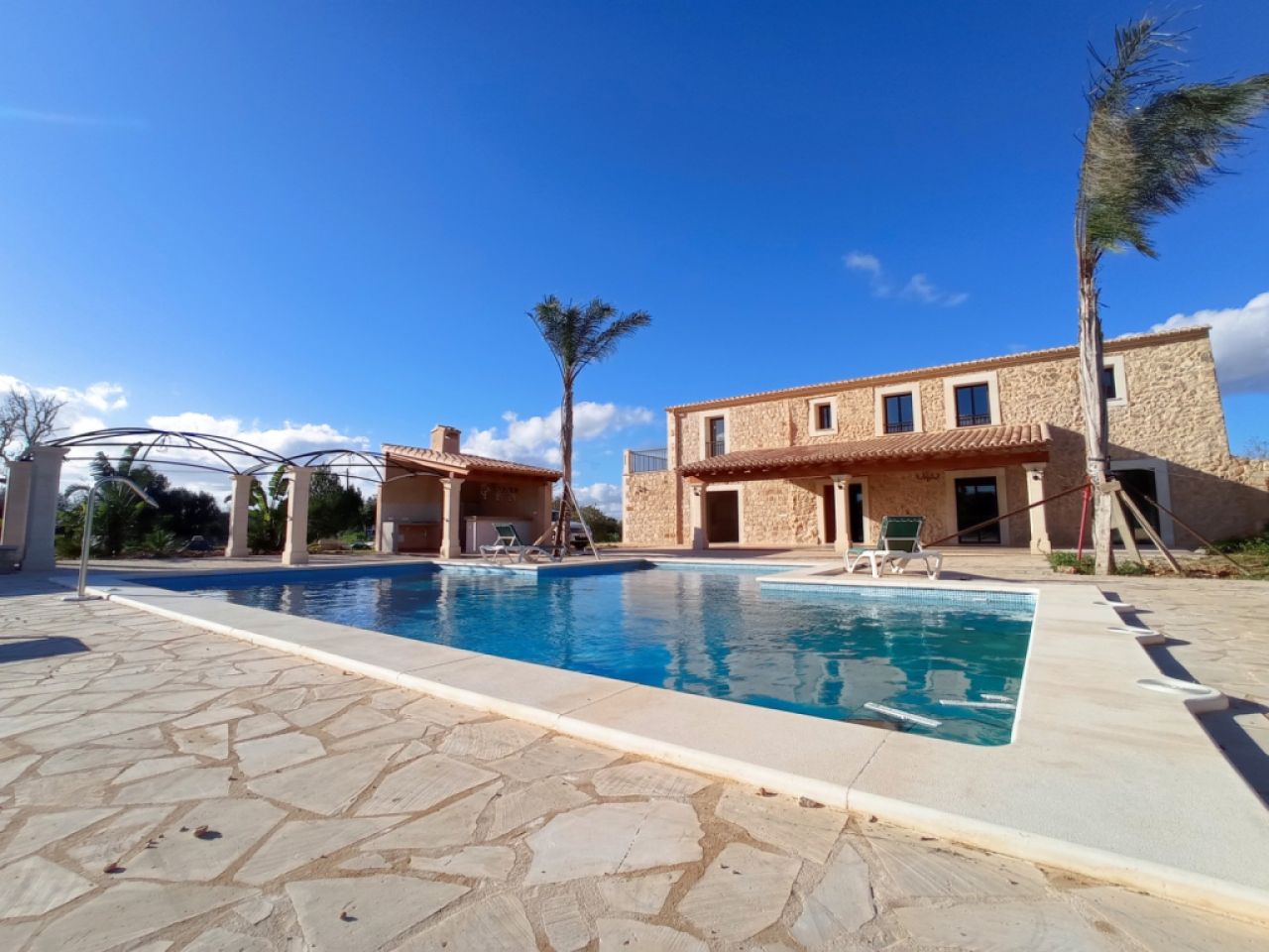 Neubaufinca mit allen Extras und ca. 400 m2 Wfl bei Santanyi - Cas Concos -- F 260 CM