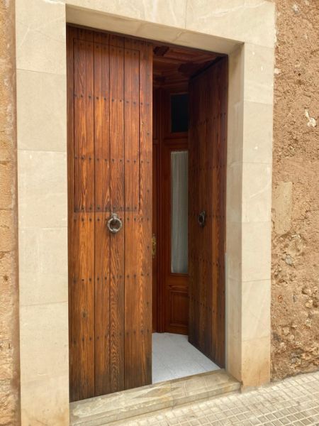 New entrance door in Campos