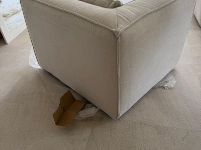 Neuer moderner Lounge Sessel beige