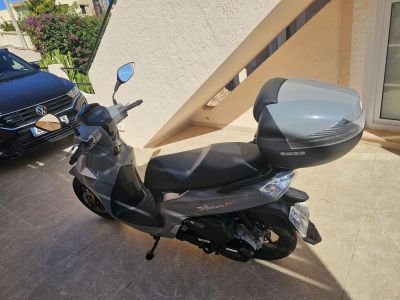 Like-new SYM Symphony ST 125cc scooter for sale
