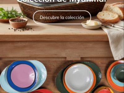 Like-new café set made of high-quality hand-painted ceramic