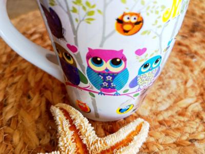 Like-new café set made of high-quality hand-painted ceramic