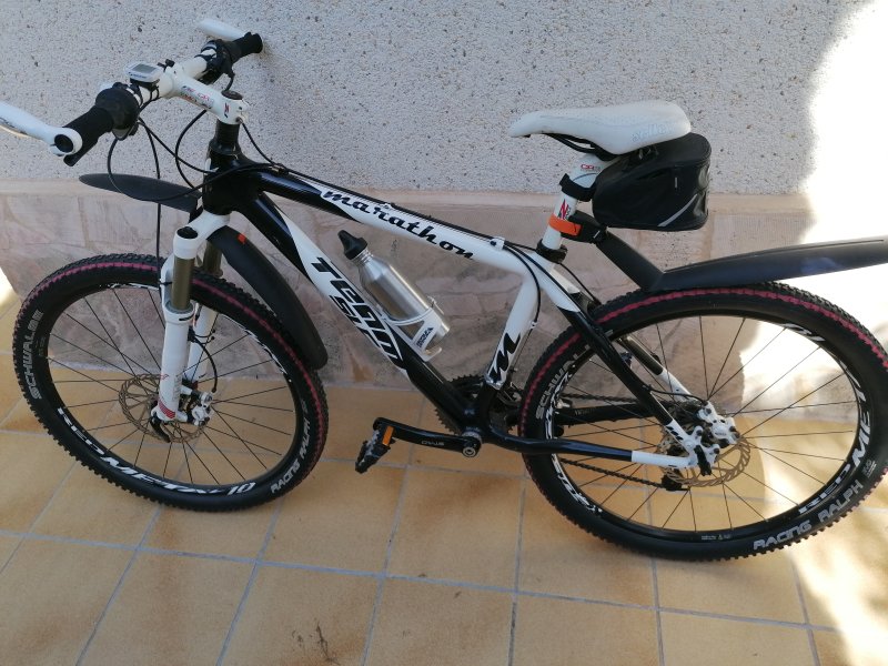 Neuwertiges Damen Carbon Mountainbike