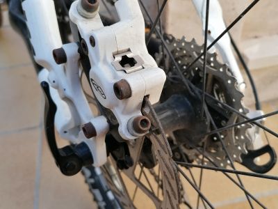 Neuwertiges Damen Carbon Mountainbike