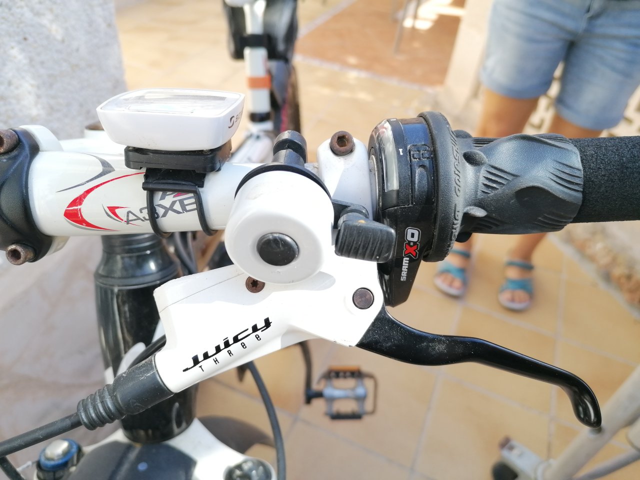 Neuwertiges Damen Carbon Mountainbike