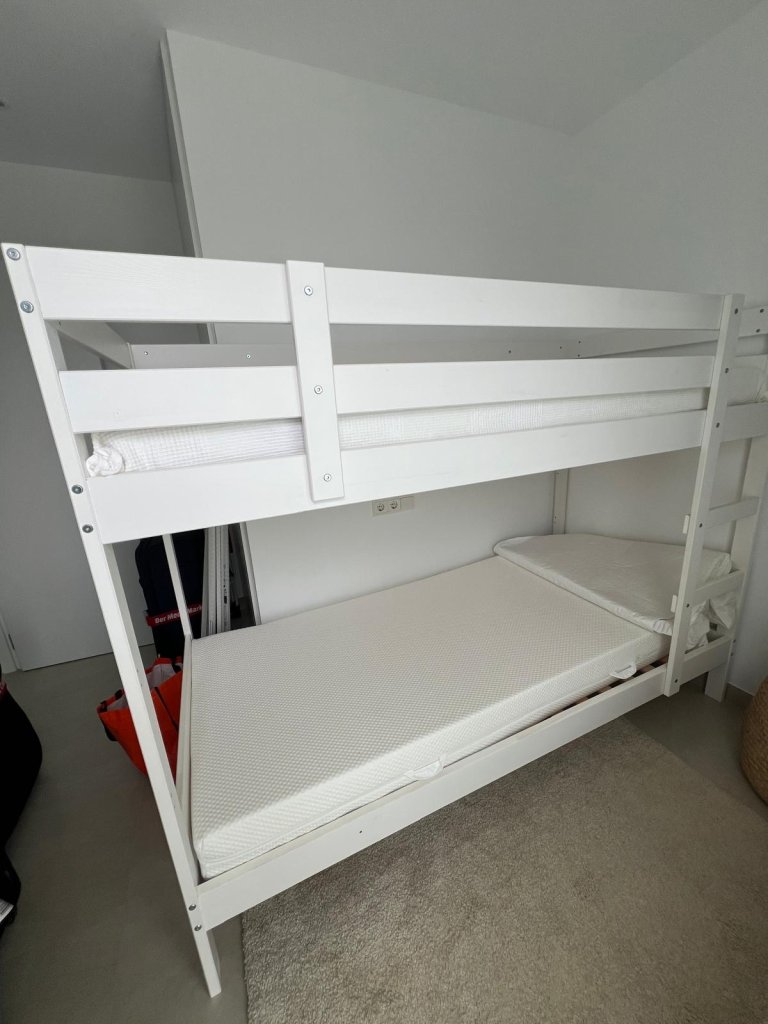 neuwertiges Etagenbett