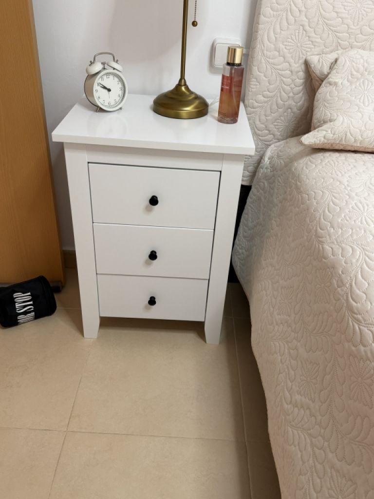 Like-new high-quality bed 1.40 m x 1.90 m for sale complete