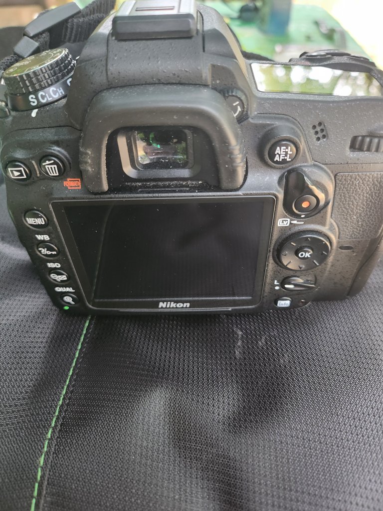 Nikon D 7000 mit Nikkor AF-S 24-120mm plus Zubehör