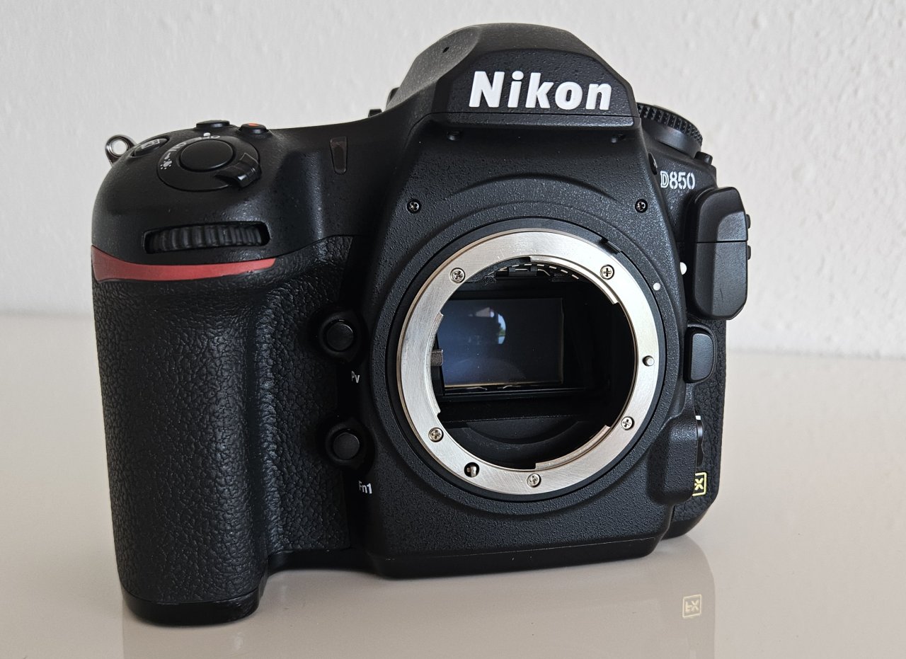 Nikon D850