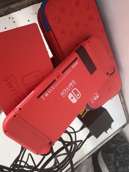 Nintendo Switch incl. Games, Controller / Set Handheld Game Console 15.8 cm (6.2") 32 GB