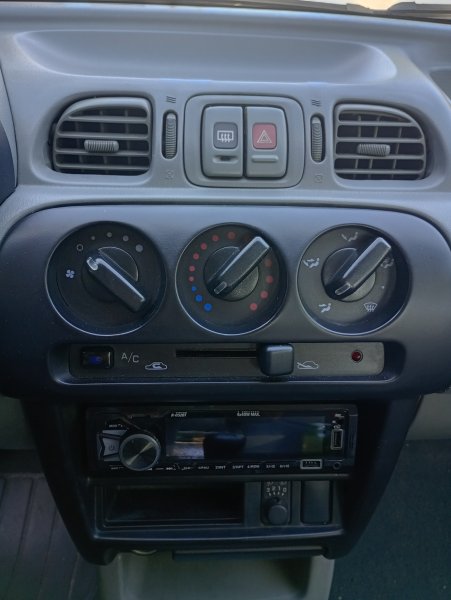 Nissan Micra k11