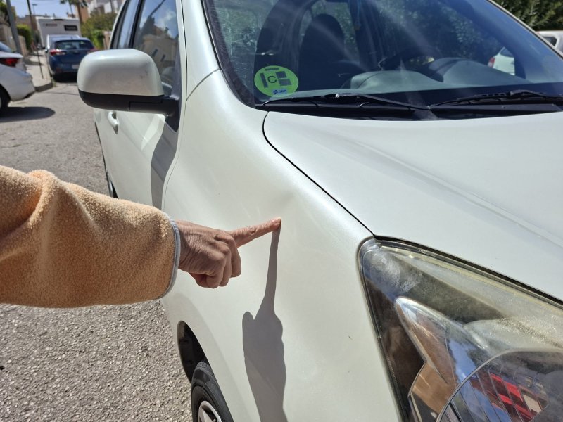 Nissan Micra weiß "Inselflitzer"