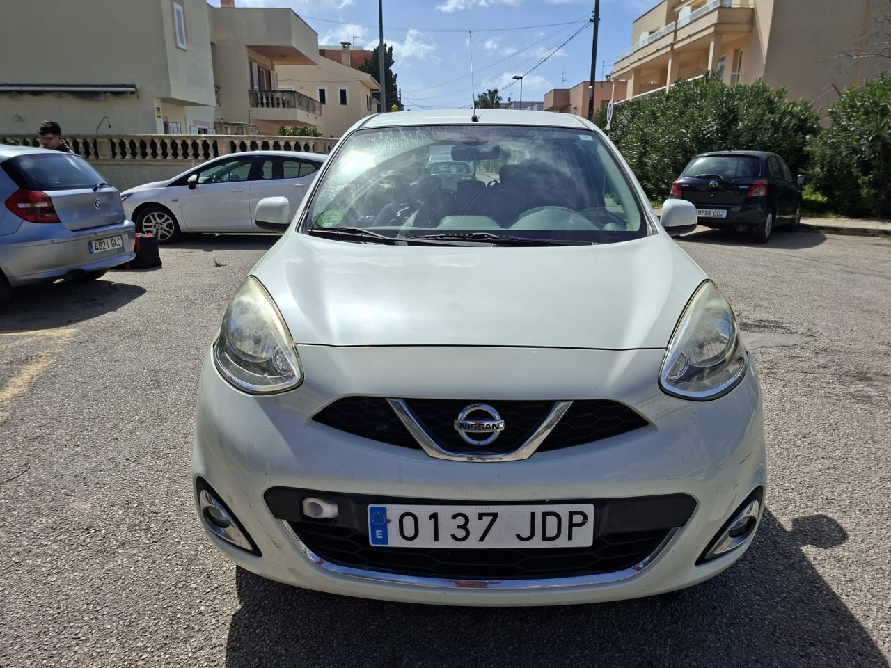 Nissan Micra weiß "Inselflitzer"