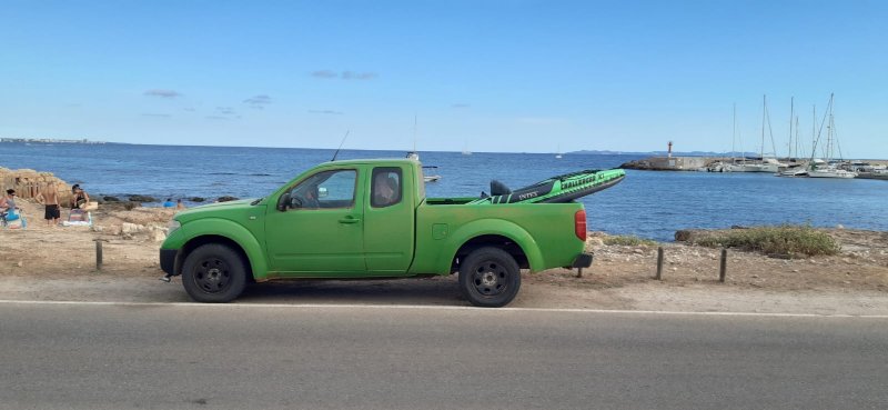 NISSAN NAVARO D 40 PICK UP KING CABIN RWD EZ 2008, JETZT WEGEN ZEITDRUCK 7.900,00 EURO  VB