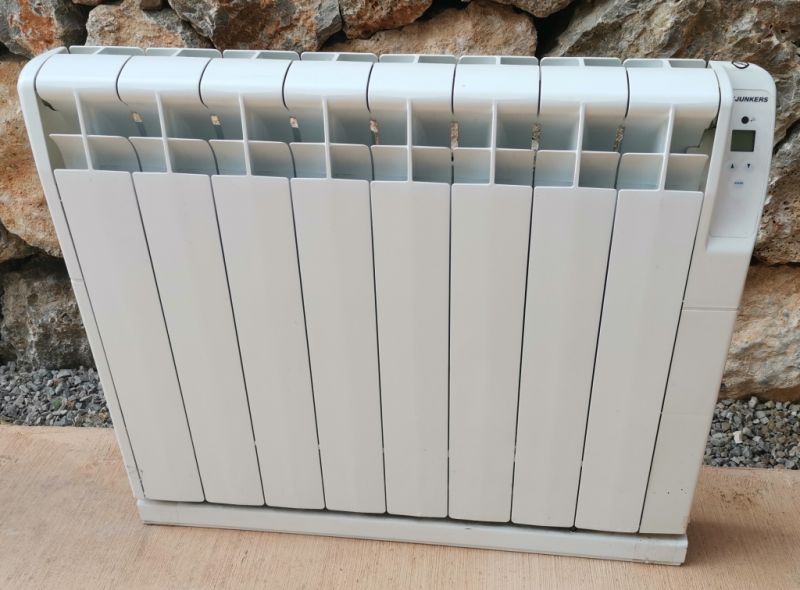 Oil heater 1000W, Junkers, for cozy warmth!