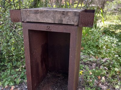 Ofyr Grill mit viel Equipment