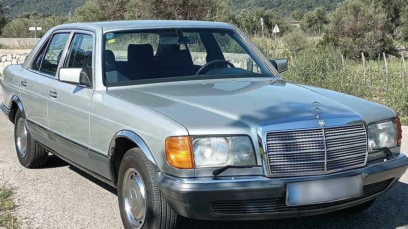 Oldtimer Mercedes S-Klasse W126 280SE Klassiker