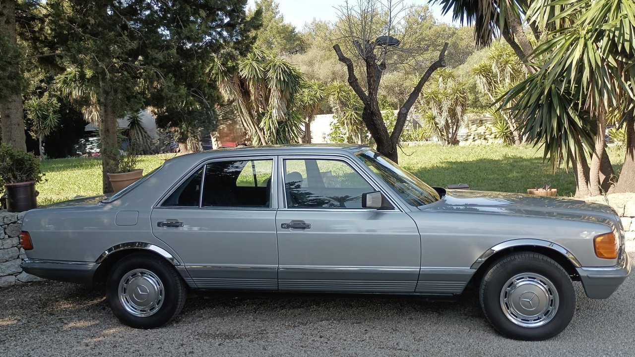 Oldtimer Mercedes S-Klasse W126 280SE Klassiker