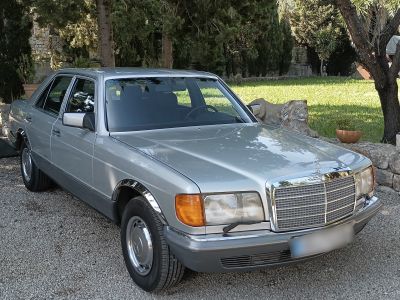 Oldtimer Mercedes S-Klasse W126 280SE Klassiker