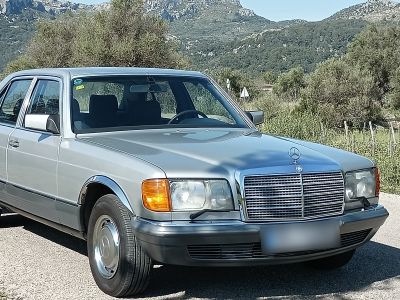 Oldtimer Mercedes S-Klasse W126 280SE Klassiker