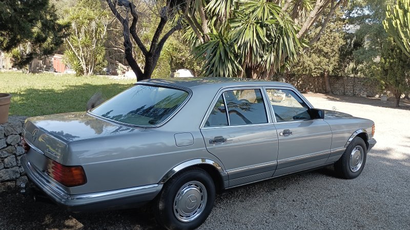 Oldtimer Mercedes S-Klasse W126 280SE Klassiker