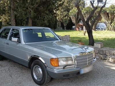 Oldtimer Mercedes S-Klasse W126 280SE Klassiker