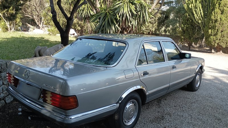Oldtimer Mercedes S-Klasse W126 280SE Klassiker