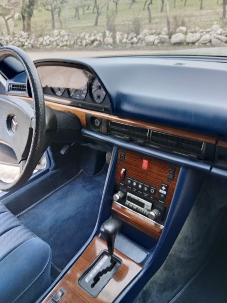 Oldtimer Mercedes S-Klasse W126 280SE Klassiker
