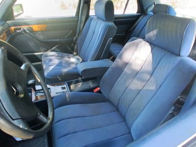 Oldtimer Mercedes S-Klasse W126 280SE Klassiker