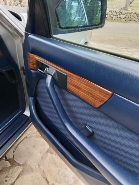 Oldtimer Mercedes S-Klasse W126 280SE Klassiker