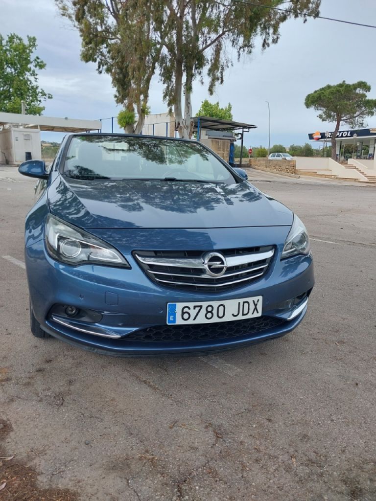 Opel Cascada Cabrio