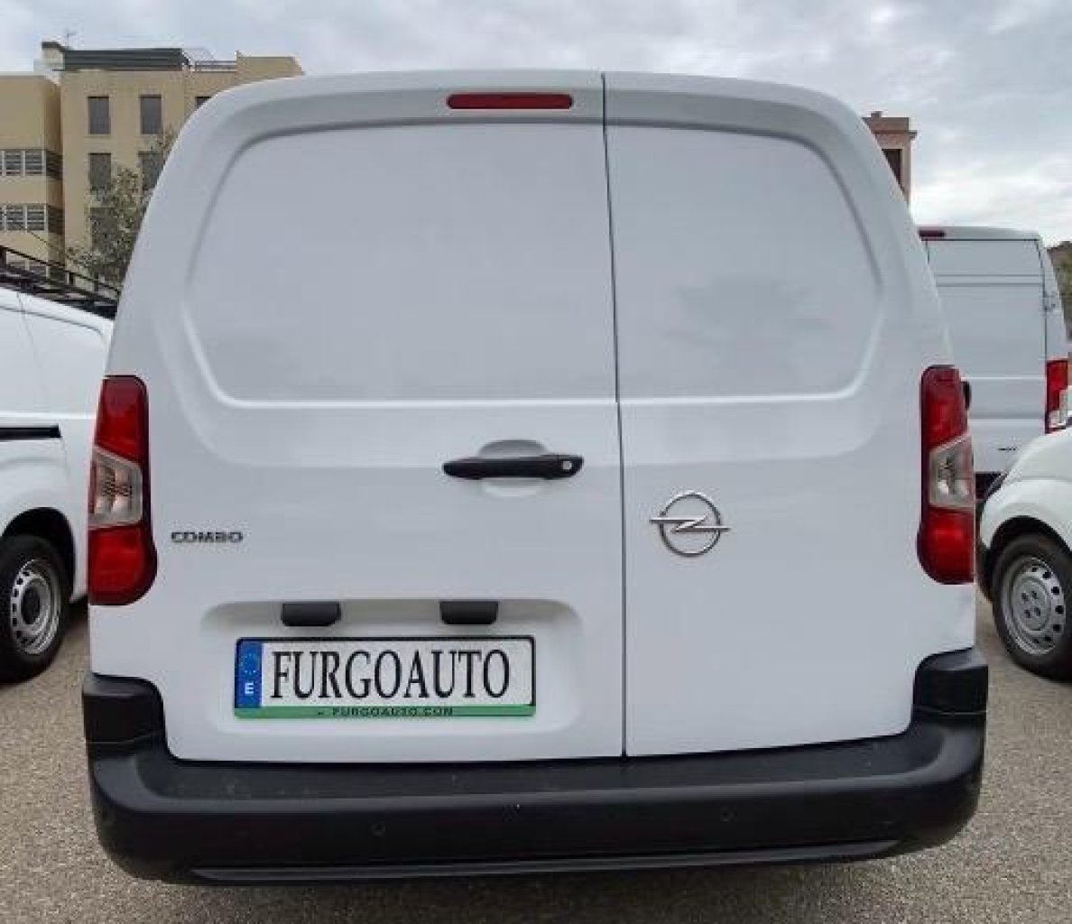 Opel Combo Cargo 1000KG 1.5 BlueHDI 100Cv 3 Plazas