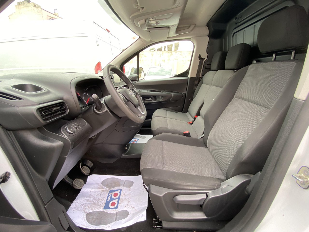 Opel Combo Cargo 1000KG 1.5 BlueHDI 100Cv 3 Plazas