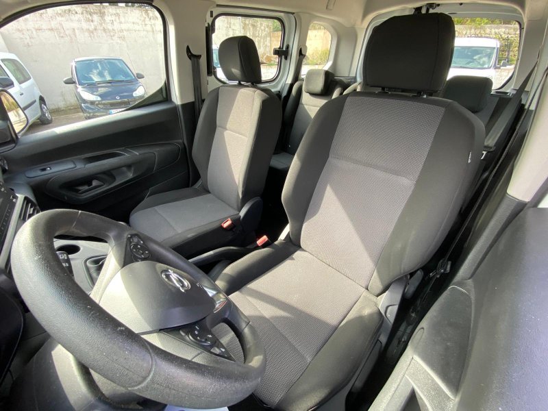 Opel Combo Life Expression 1.5 BHDi 102 PS 4P