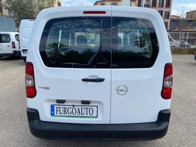 Opel Combo Life Expression 1.5 BHDi 102 PS 4P
