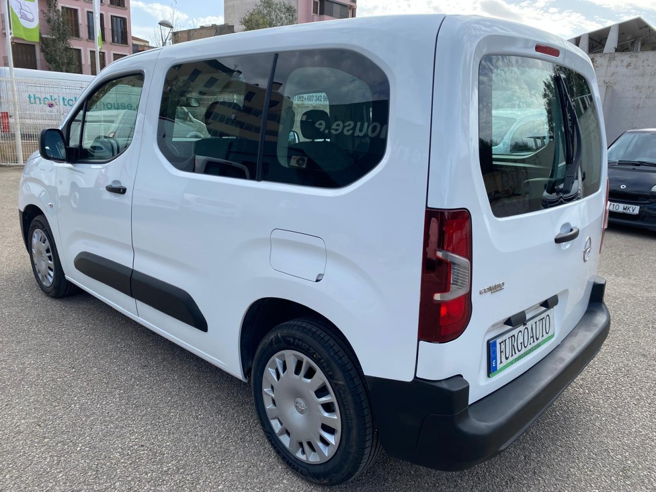 Opel Combo Life Expression 1.5 BHDi 102 PS 4P