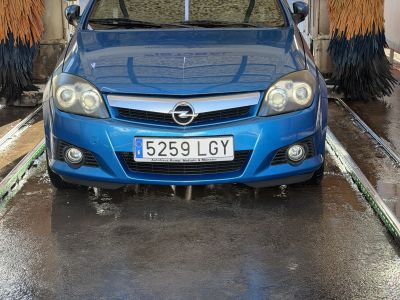 Opel Tigra Cabrio ITV 5/27 Klima usw.