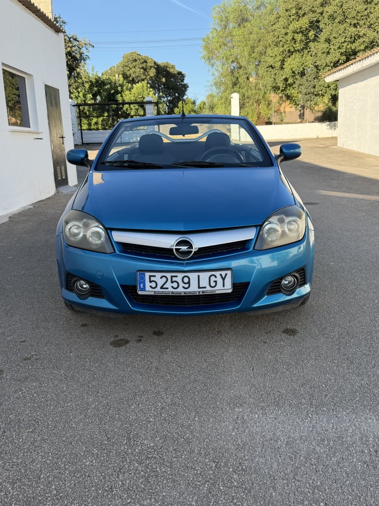 Opel Tigra Cabrio ITV 5/27 Klima usw.