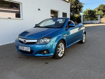 Opel Tigra Cabrio ITV 5/27 Klima usw.