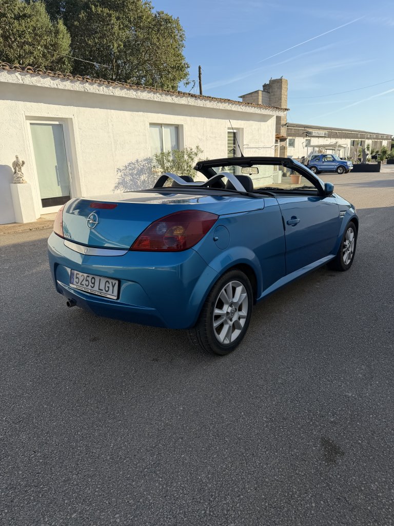 Opel Tigra Cabrio ITV 5/27 Klima usw.