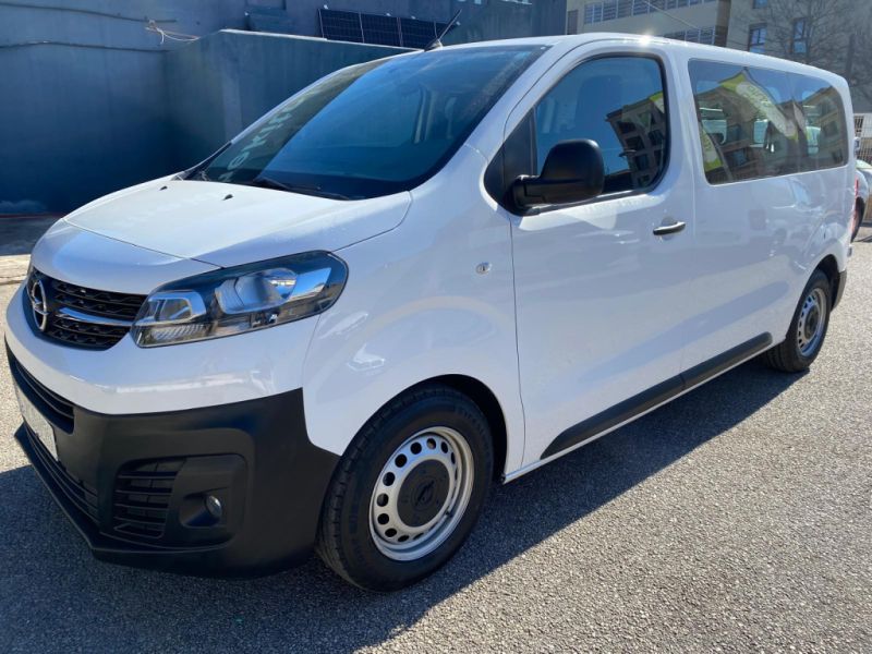 Opel Vivaro Combi 1.5Bhdi 120Cv 4p