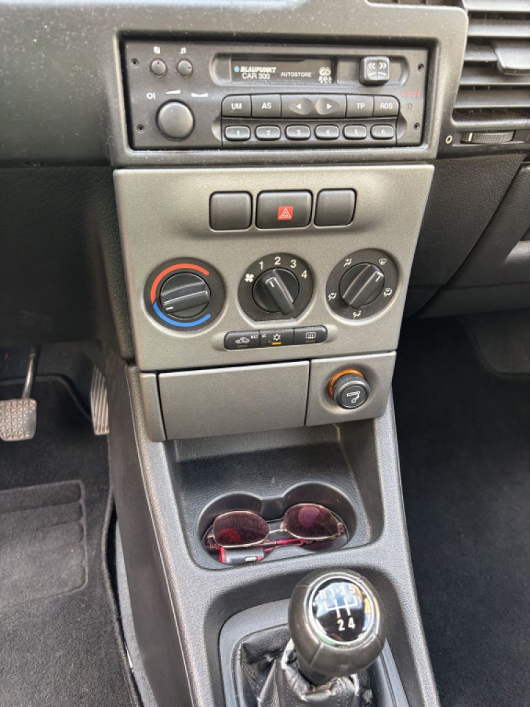 Opel Zafira 7-Sitzer, deutsches Auto mit spanischer Zulassung