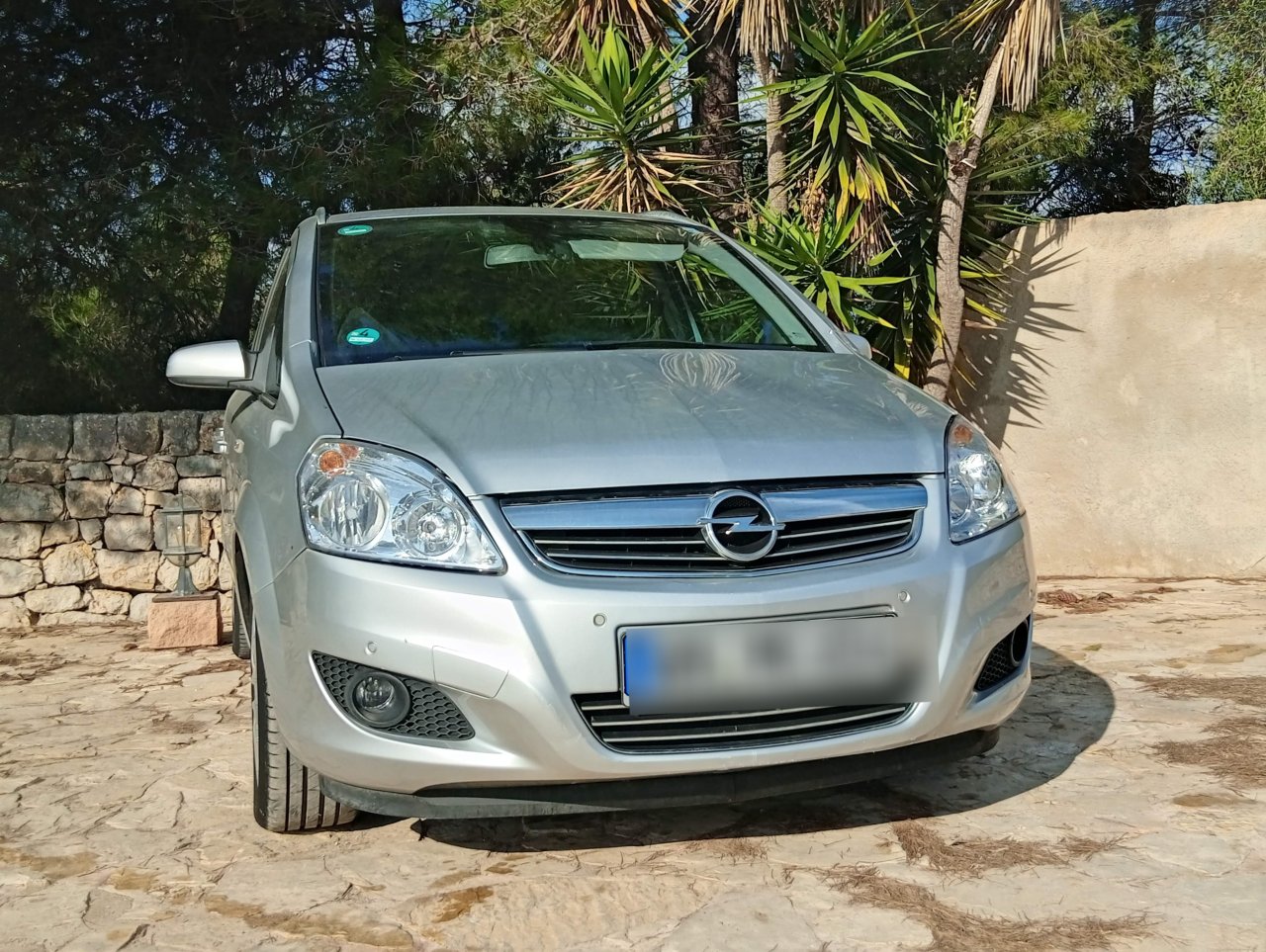 Opel Zafira 7Sitze Van Kombi Limousine AHK Klima