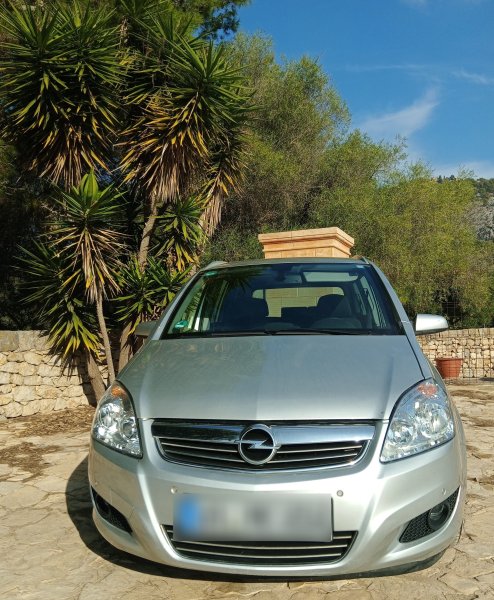 Opel Zafira 7-Seater Van Estate Tow Bar AC