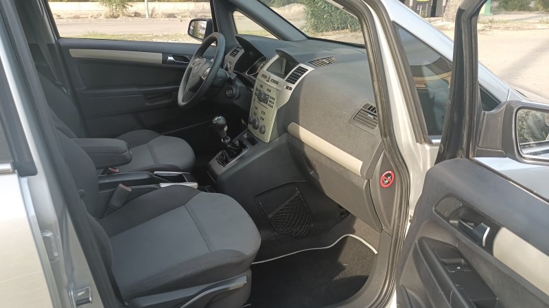 Opel Zafira 7-Seater Van Estate Tow Bar AC