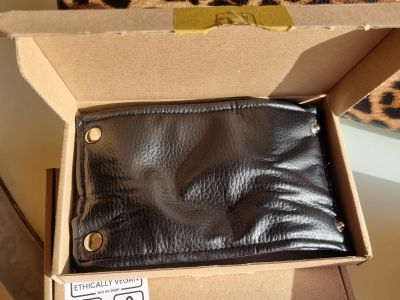 Original FeetUp Trainer Yoga-Hocker (Honey Leo Edition) + Umfangreiches Zubehör-Set