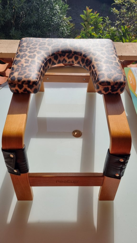 Original FeetUp Trainer Yoga-Hocker (Honey Leo Edition) + Umfangreiches Zubehör-Set