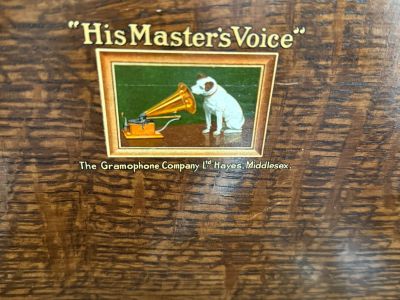 Original His Masters Voice 163 (HMV) Schrankgrammophon  voll funktionsfähig  ca. 1920er/30er Jahre