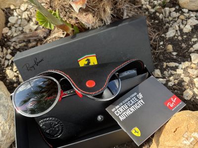 Original !! Neue Ray Ban Ferrari Sonnenbrille Unisex