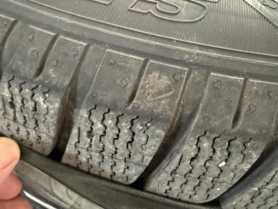 Original Porsche Macan III Winterkompletträder